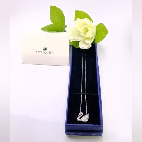 Swarovski necklace. - Picture 7 of 7